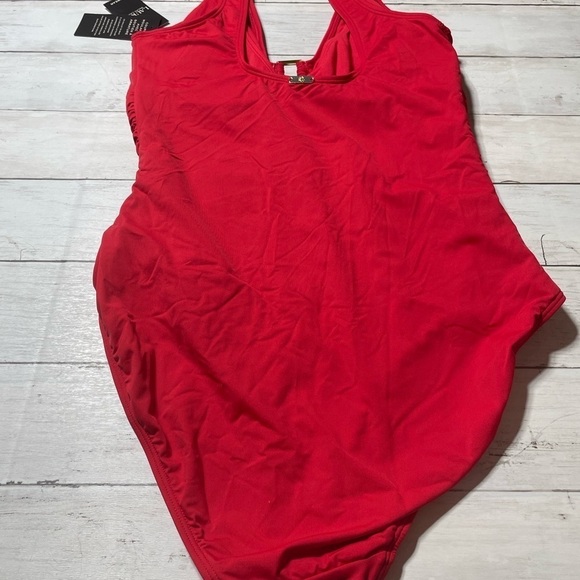 Ralph Lauren Women's Beach Club Solids Ring One Piece Swimsuit Red slimming - Picture 11 of 13